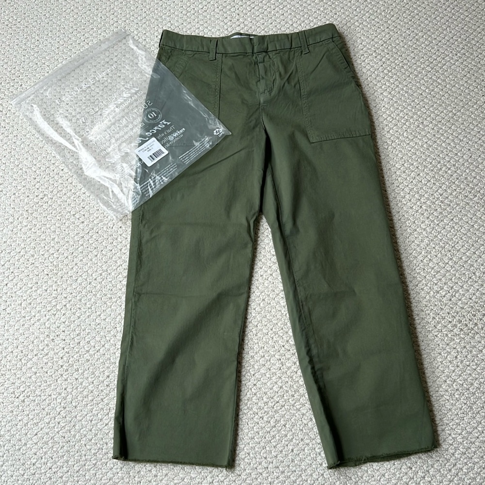 New Frank & Eileen Blackstone utility pant size 6 army green